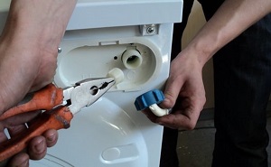 Демонтаж стиральной машины в Ломоносове